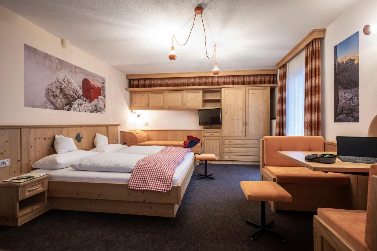 Hotel Garni Reider à Sexten Extérieur photo